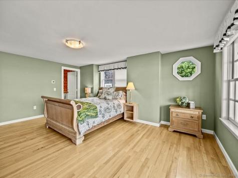 50 & 61 Grove Way Clinton CT 06413