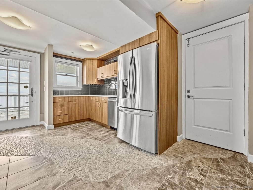 50 & 61 Grove Way Clinton CT 06413