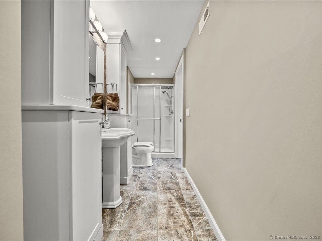 50 & 61 Grove Way Clinton CT 06413