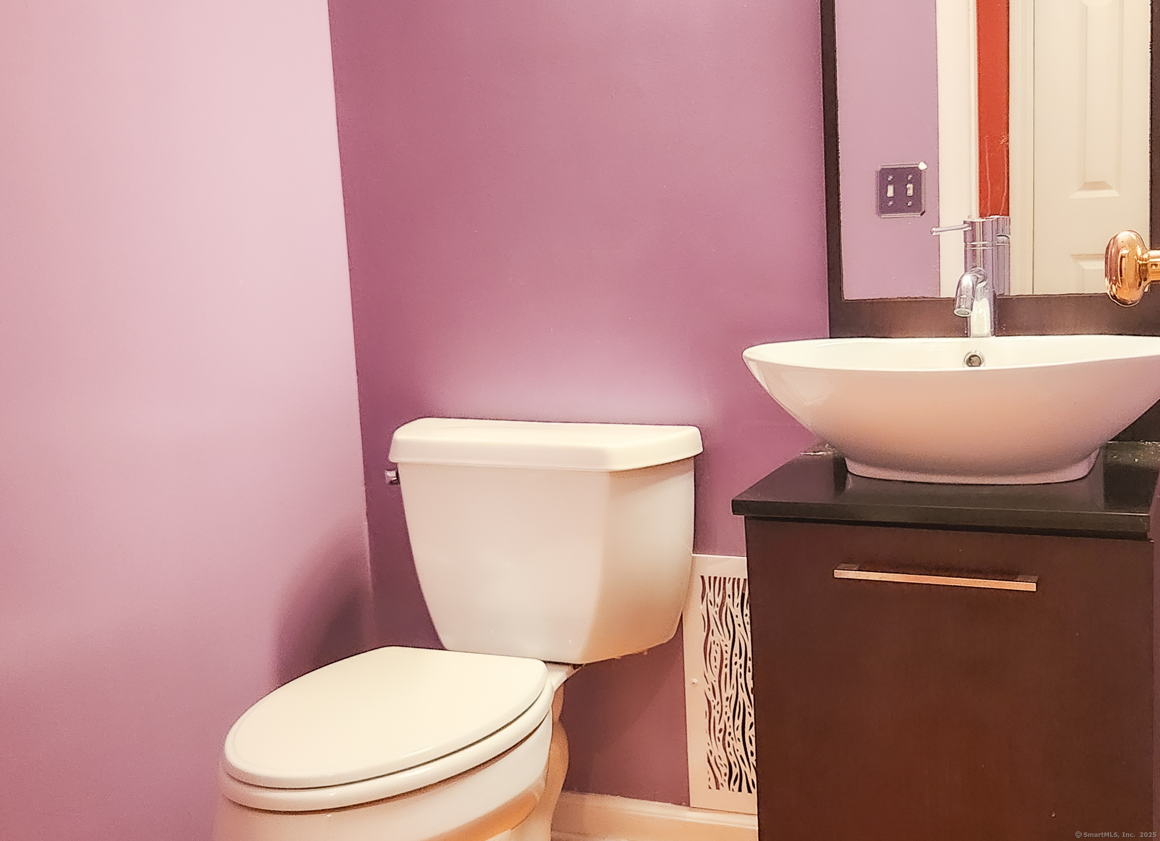 518 Woodbine Road Stamford CT 06903