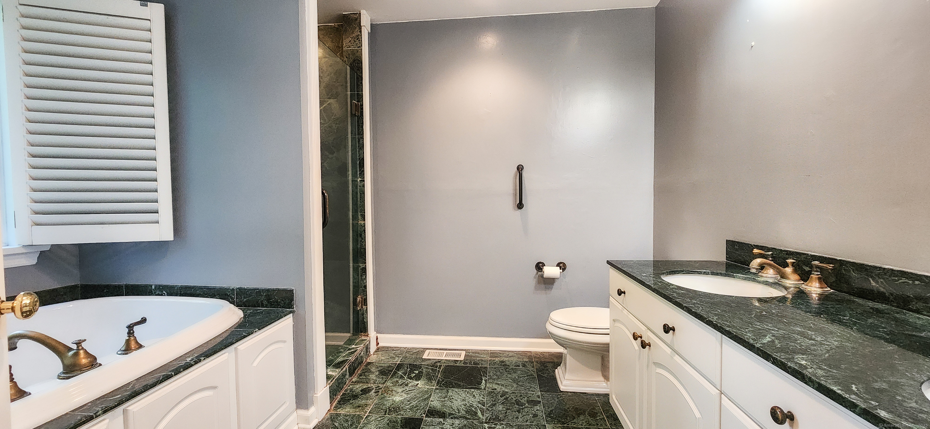 518 Woodbine Road Stamford CT 06903