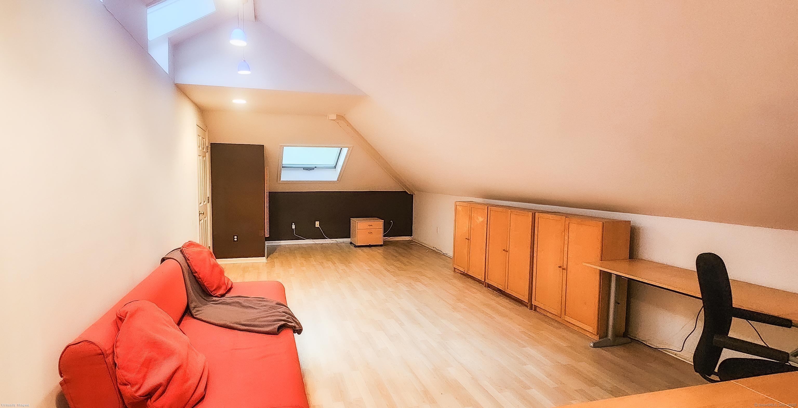 518 Woodbine Road Stamford CT 06903