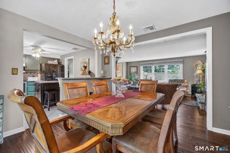 11 Wenzel Farm Road North Haven CT 06473