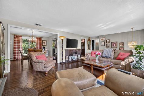 11 Wenzel Farm Road North Haven CT 06473