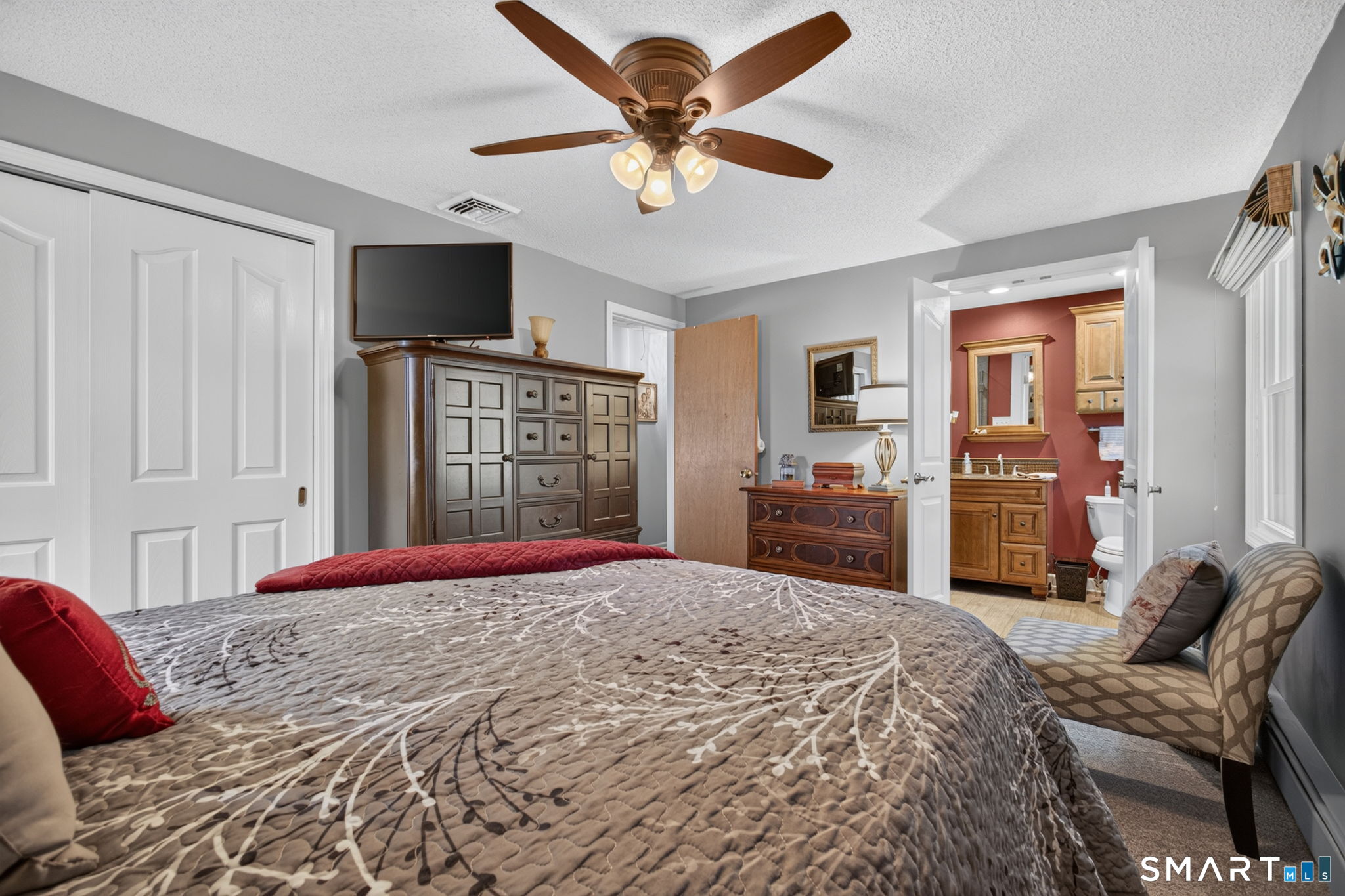 11 Wenzel Farm Road North Haven CT 06473