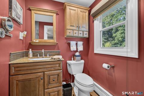 11 Wenzel Farm Road North Haven CT 06473