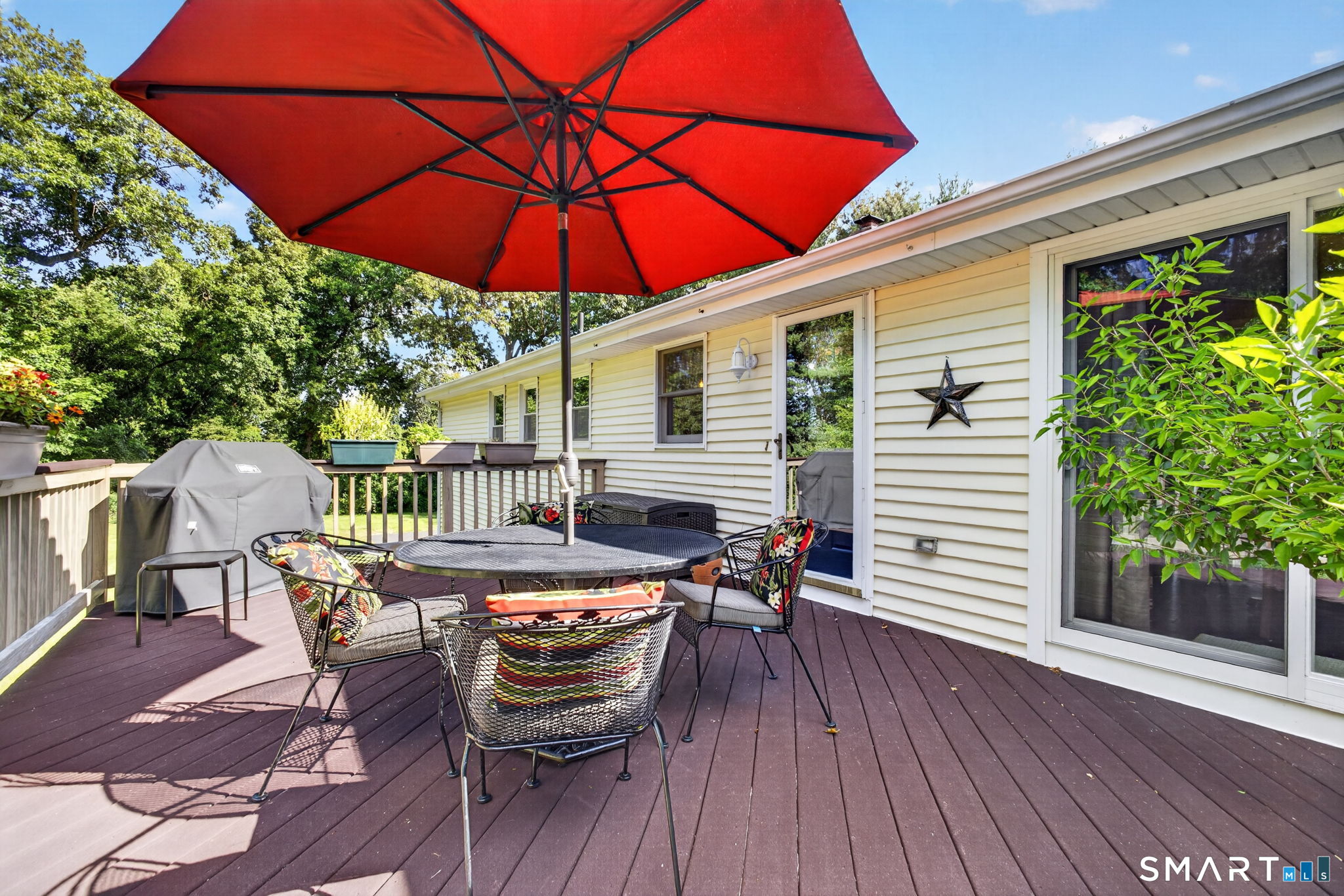 11 Wenzel Farm Road North Haven CT 06473