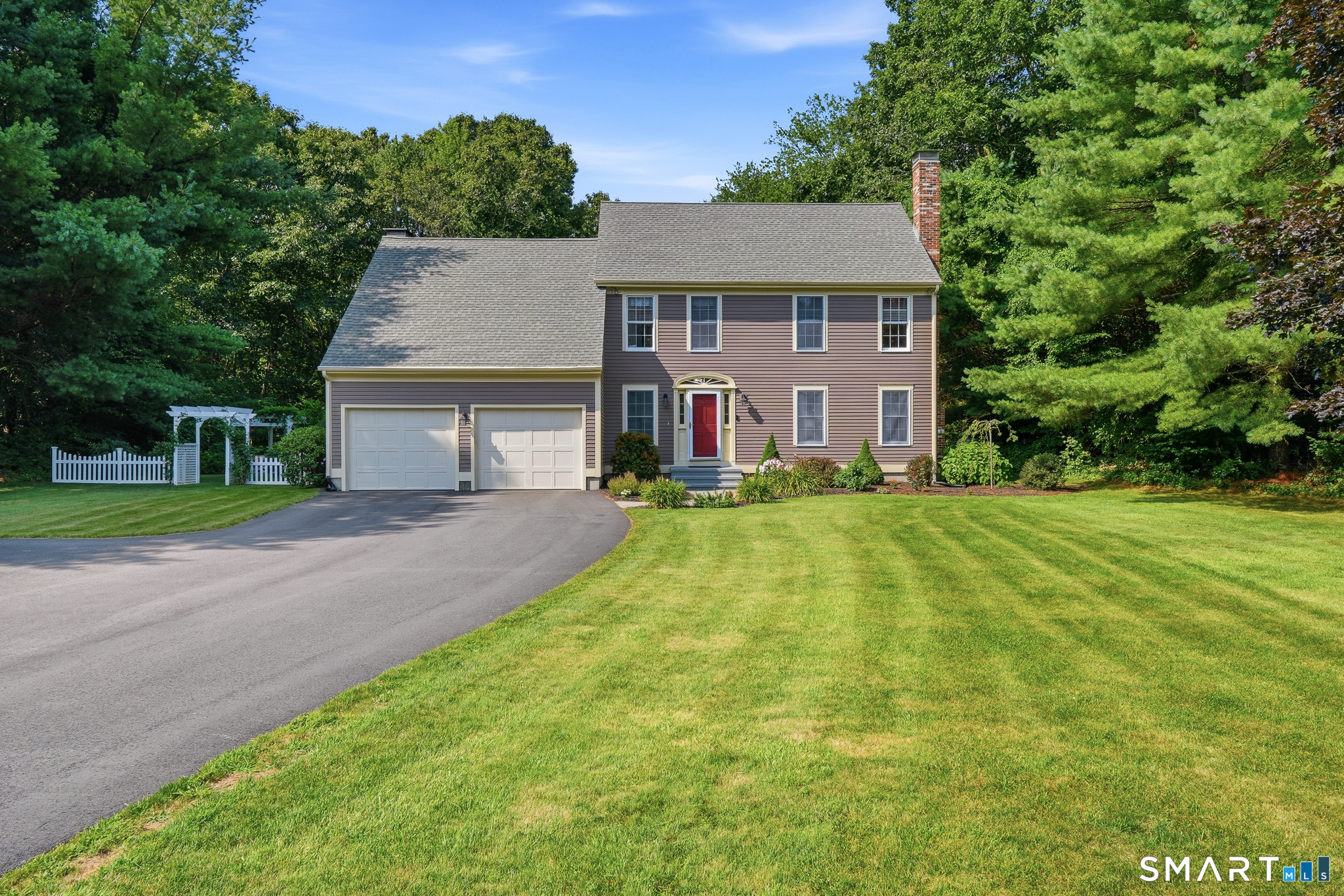 54 Heatherwood Drive Colchester CT 06415