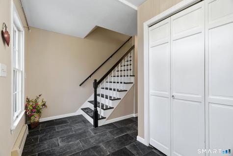 54 Heatherwood Drive Colchester CT 06415