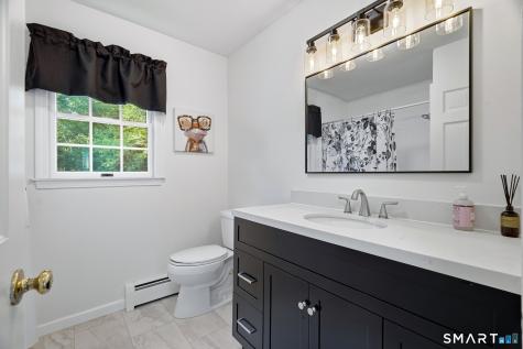 54 Heatherwood Drive Colchester CT 06415