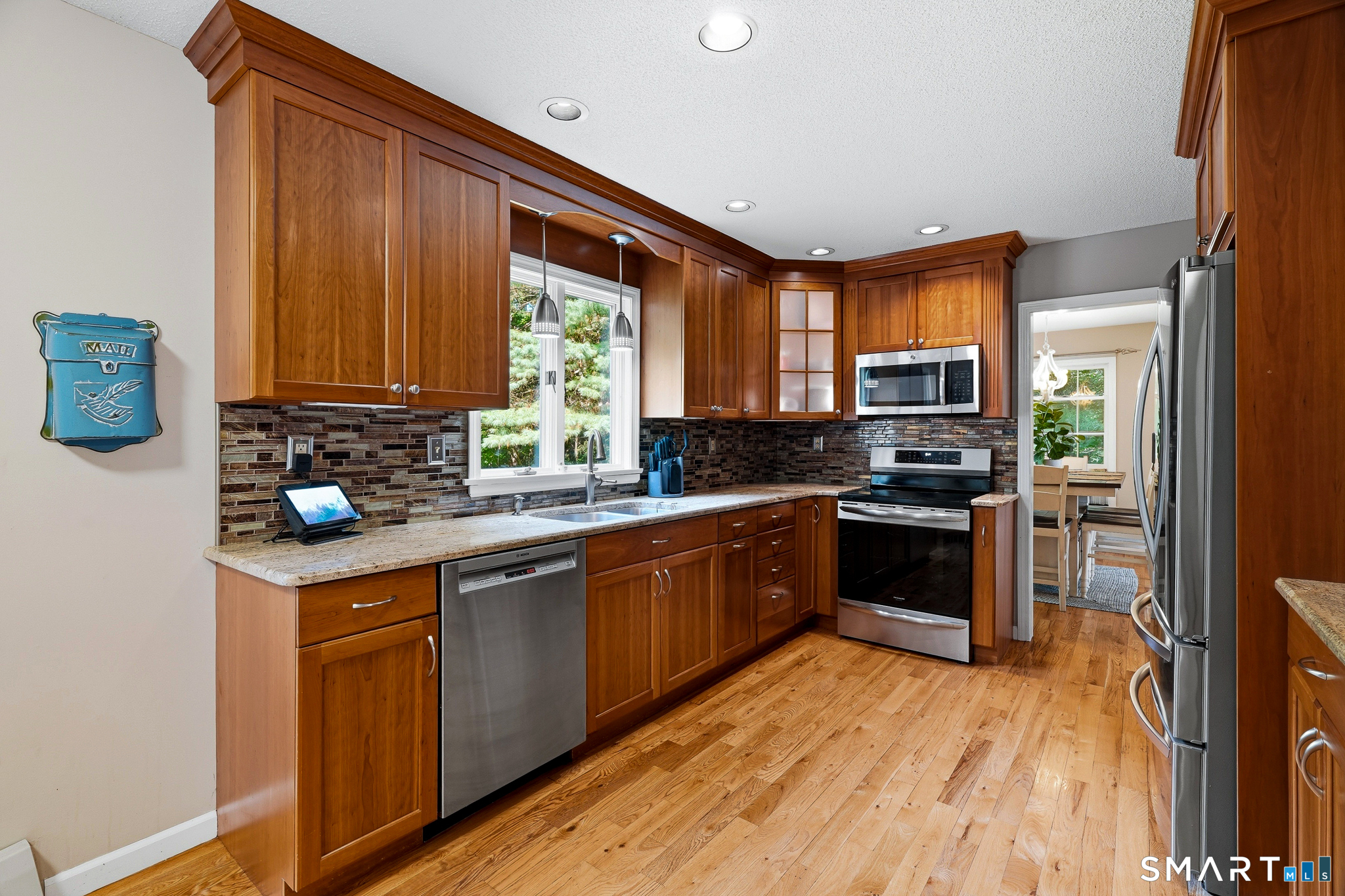 54 Heatherwood Drive Colchester CT 06415