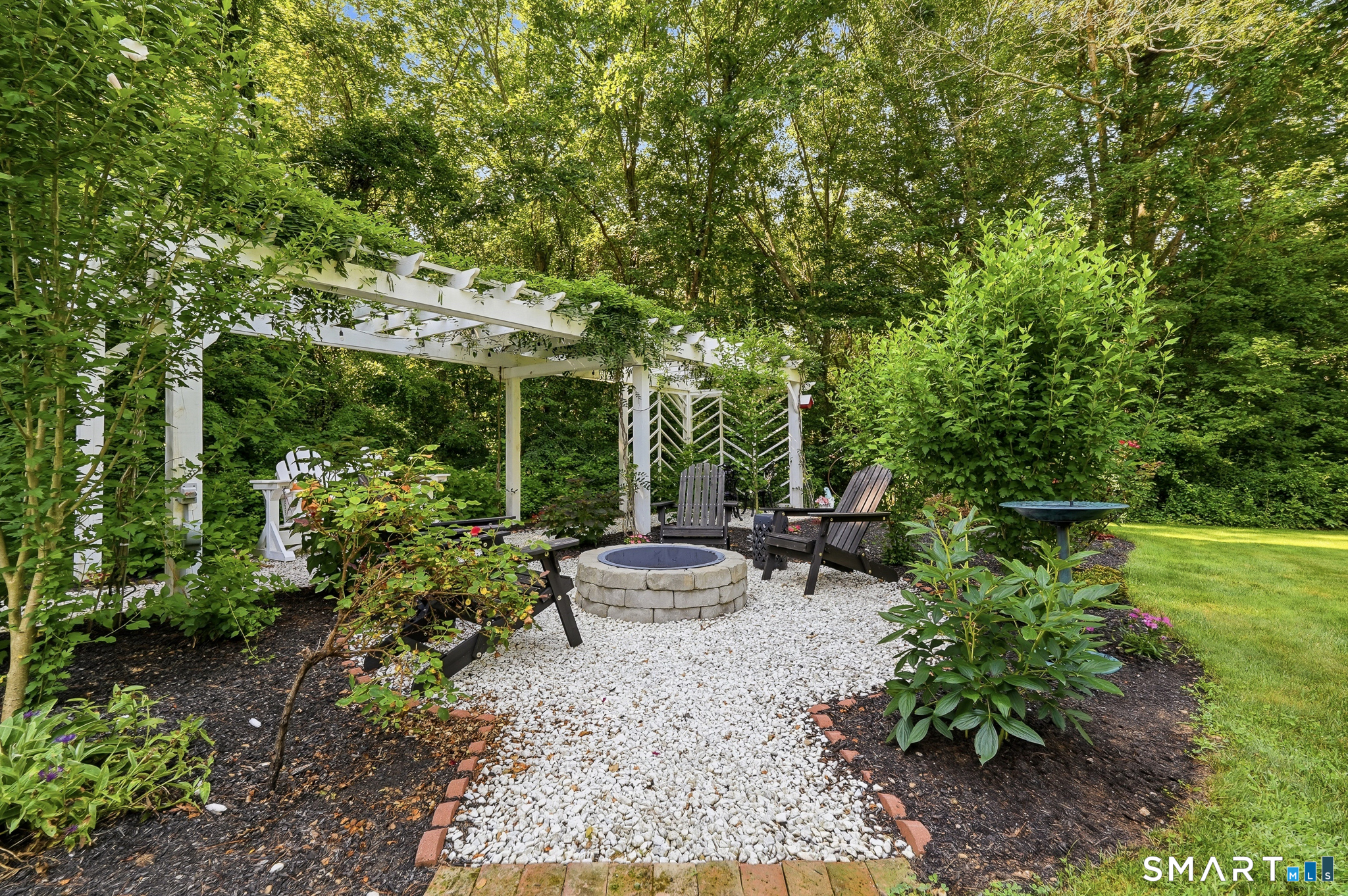 54 Heatherwood Drive Colchester CT 06415