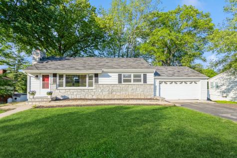 20 Karen Road Danbury CT 06811