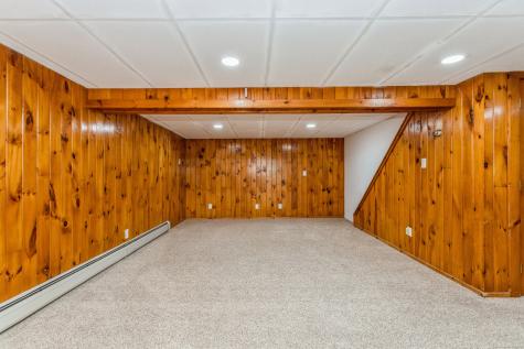 20 Karen Road Danbury CT 06811