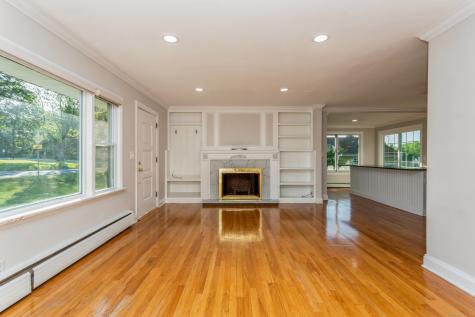 20 Karen Road Danbury CT 06811