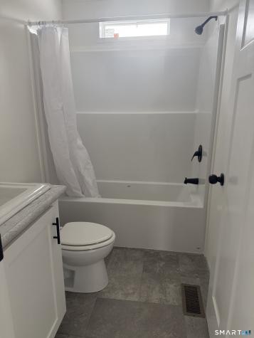 #9,421 Norwich Westerly Road North Stonington CT 06359