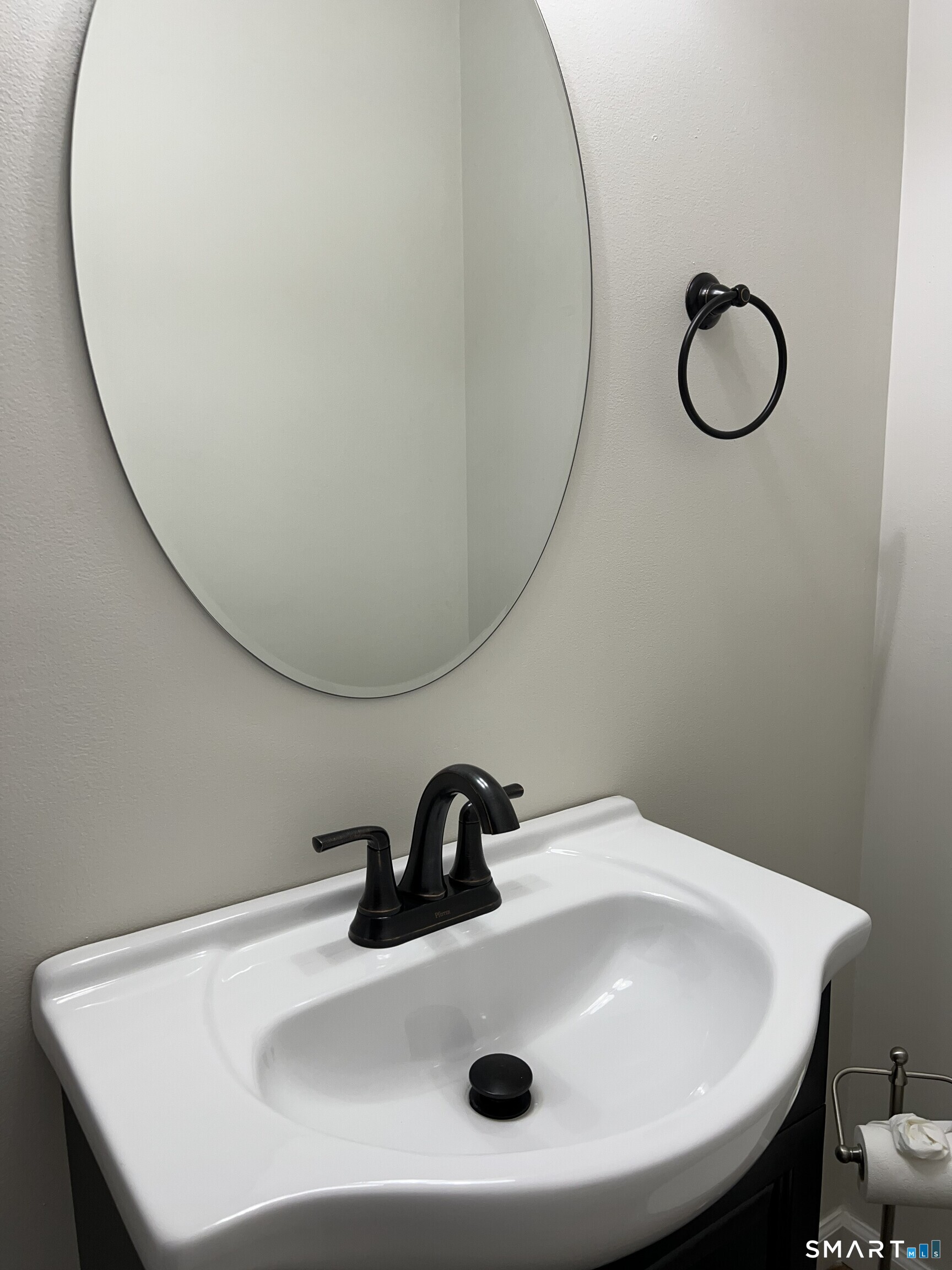 82 Bingham Street Bristol CT 06010
