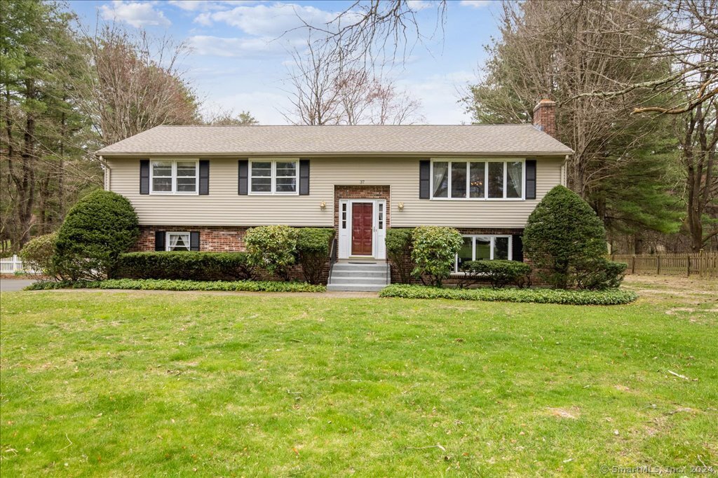 37 Helena Road Avon CT 06001