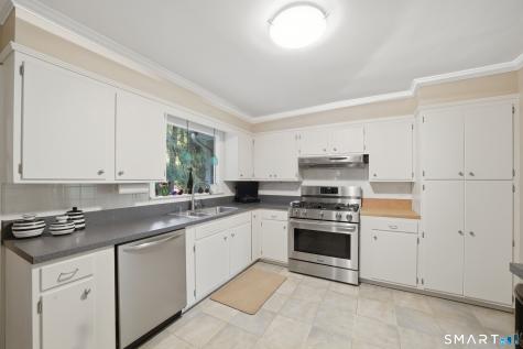 10 Joan Road Stamford CT 06905