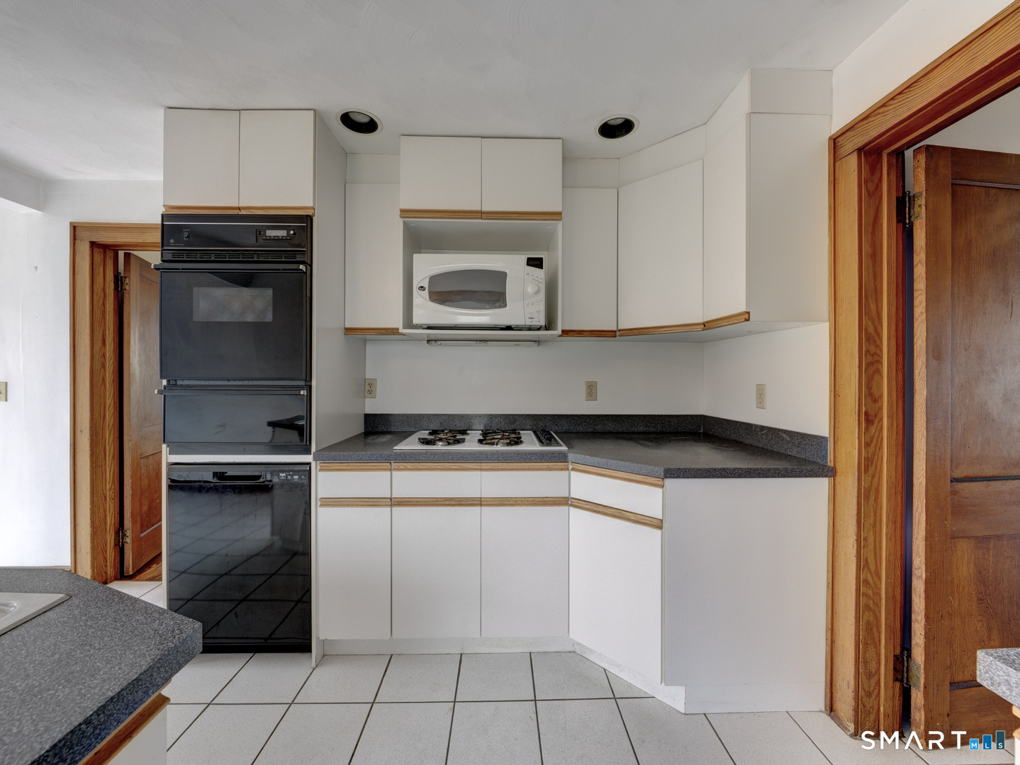 10 Dewey Avenue Plymouth CT 06786