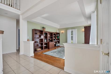 17 Carriage Lane Woodbury CT 06798
