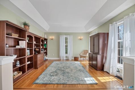 17 Carriage Lane Woodbury CT 06798