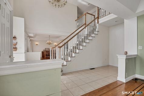17 Carriage Lane Woodbury CT 06798
