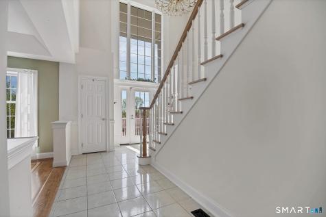 17 Carriage Lane Woodbury CT 06798