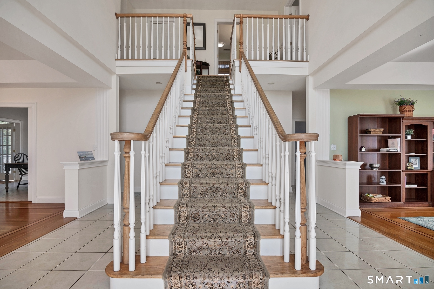 17 Carriage Lane Woodbury CT 06798
