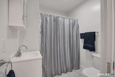 17 Carriage Lane Woodbury CT 06798