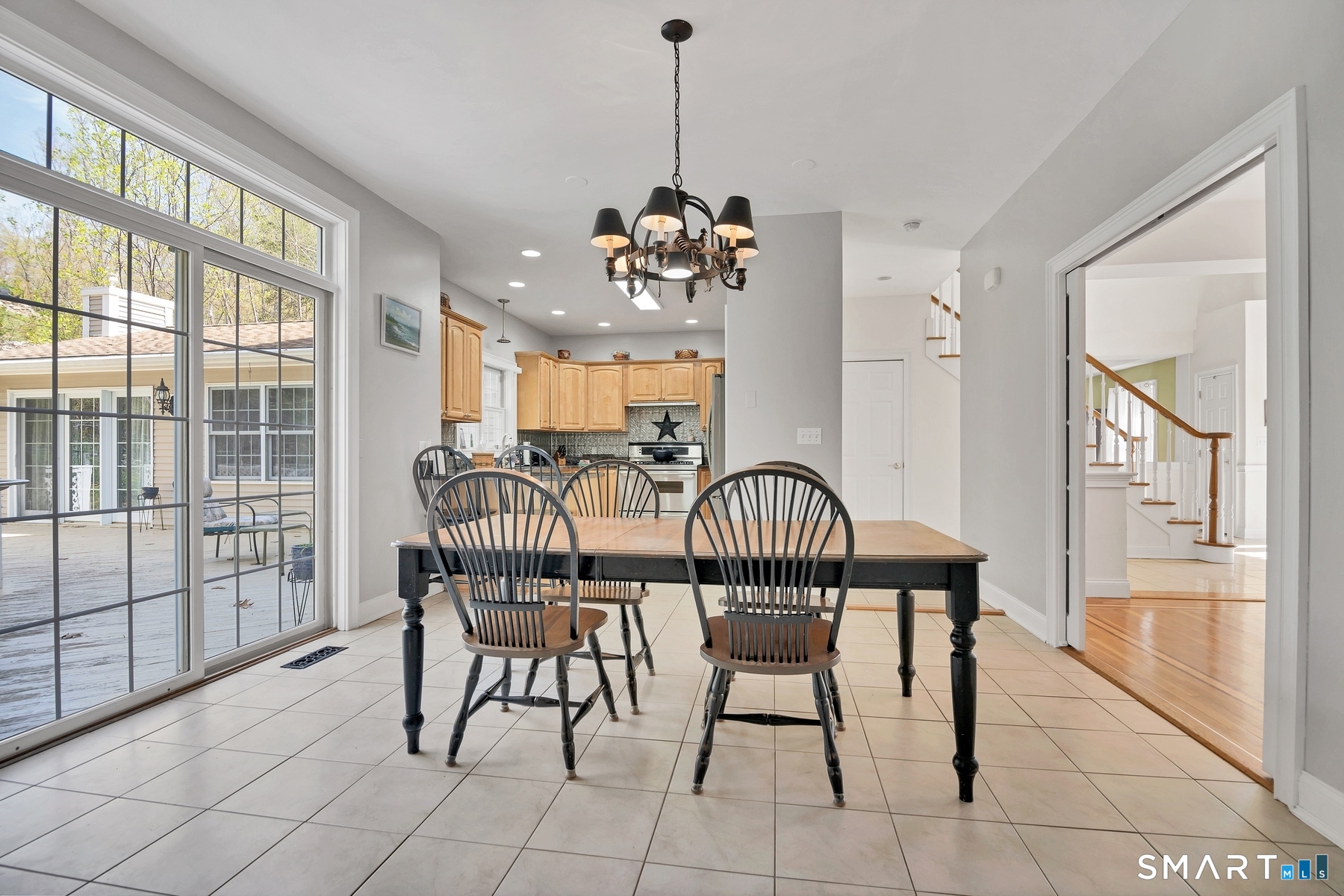 17 Carriage Lane Woodbury CT 06798