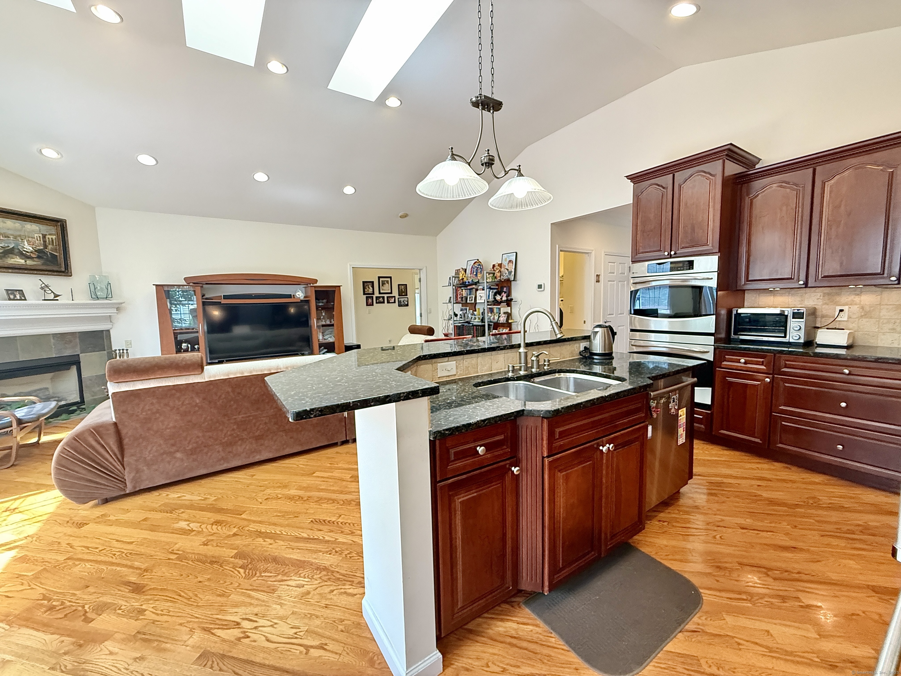 18 Fieldstone Lane Beacon Falls CT 06403