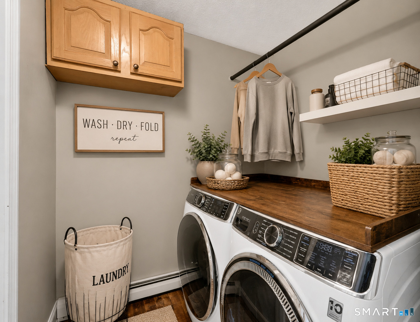 23 Berkshire Way Simsbury CT 06070