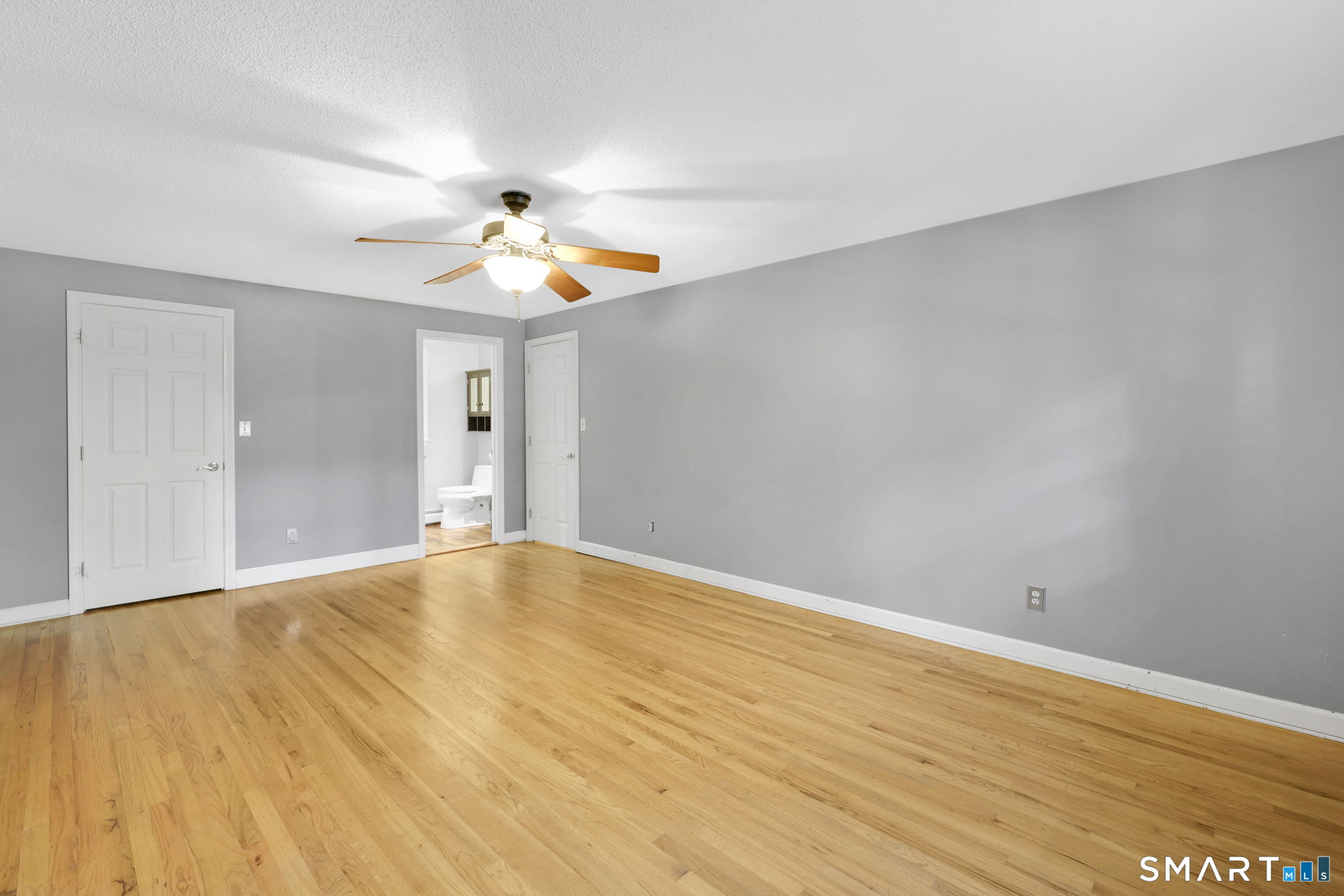23 Berkshire Way Simsbury CT 06070