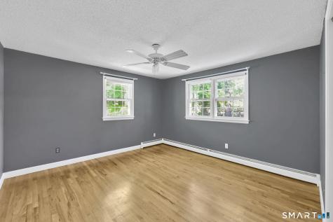23 Berkshire Way Simsbury CT 06070
