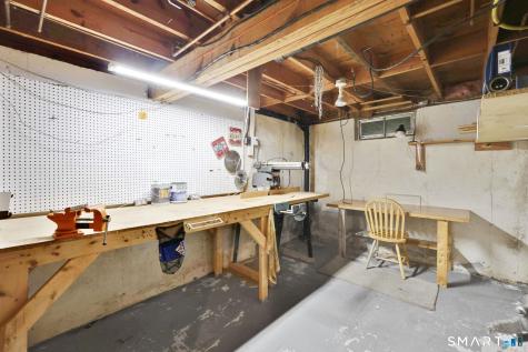 23 Berkshire Way Simsbury CT 06070