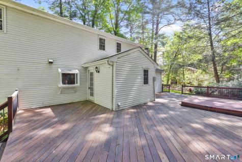 23 Berkshire Way Simsbury CT 06070