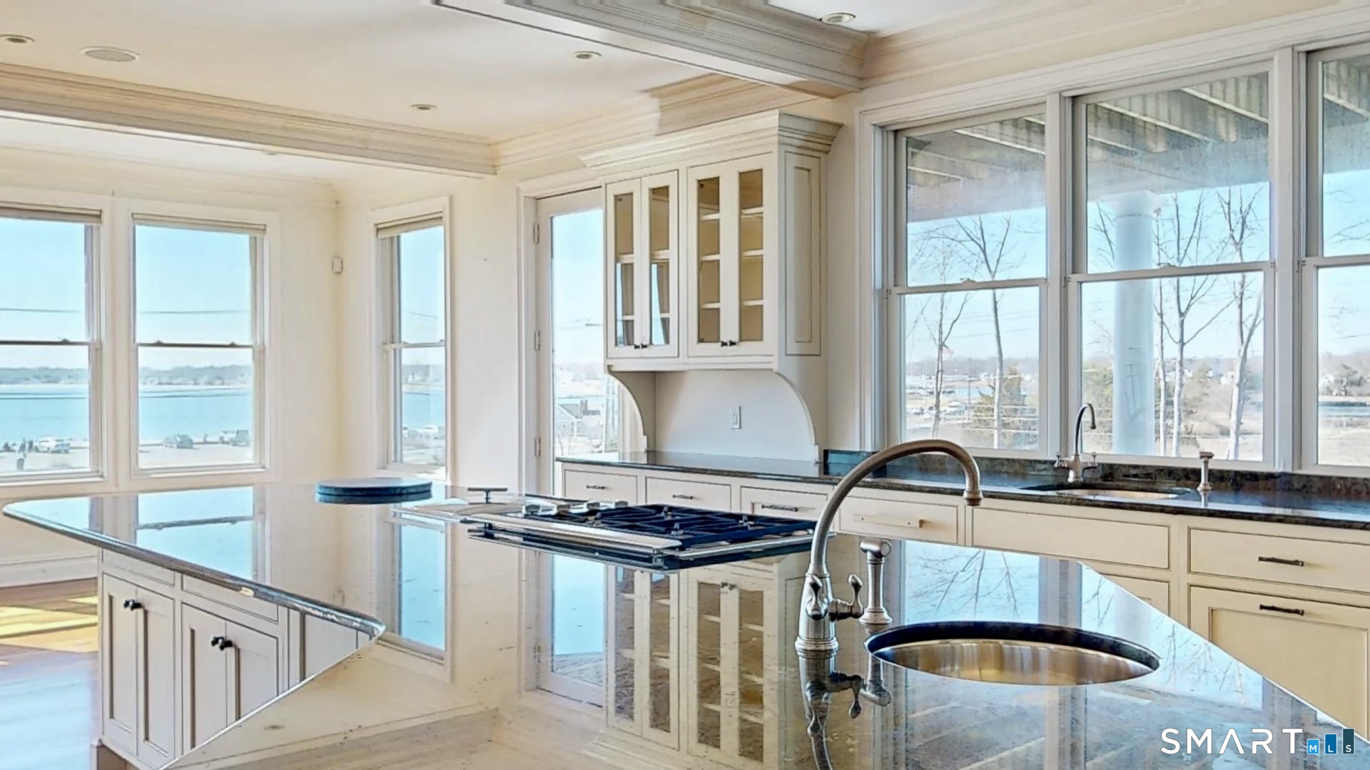 590 Gulf Street Milford CT 06460