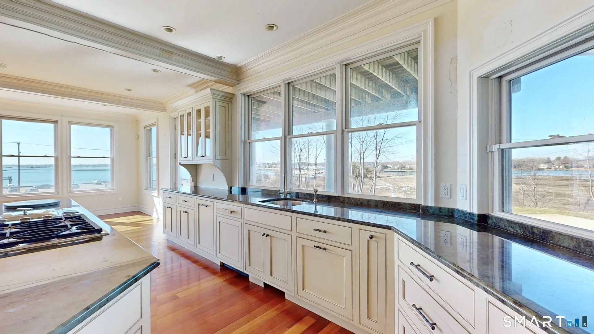 590 Gulf Street Milford CT 06460