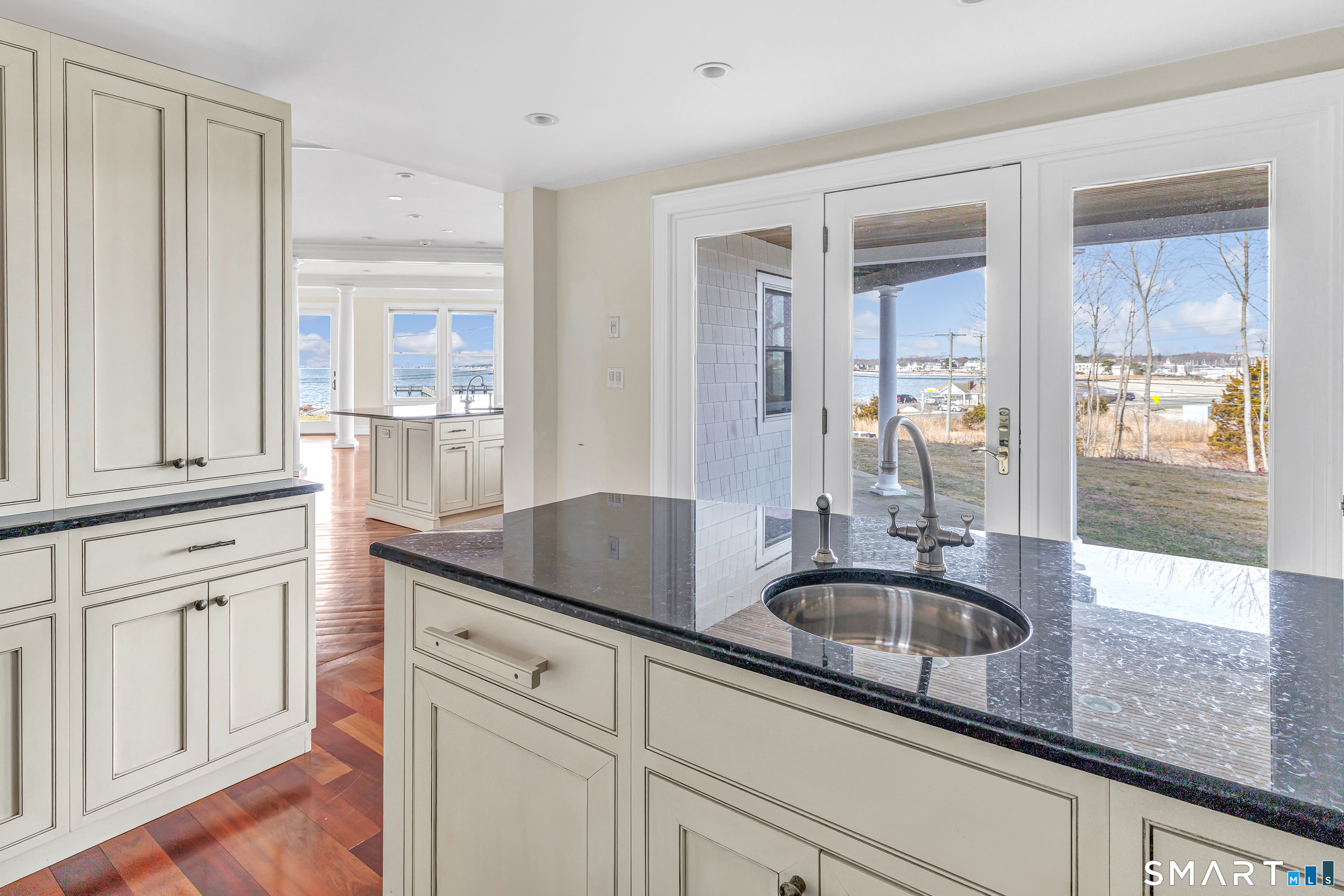 590 Gulf Street Milford CT 06460