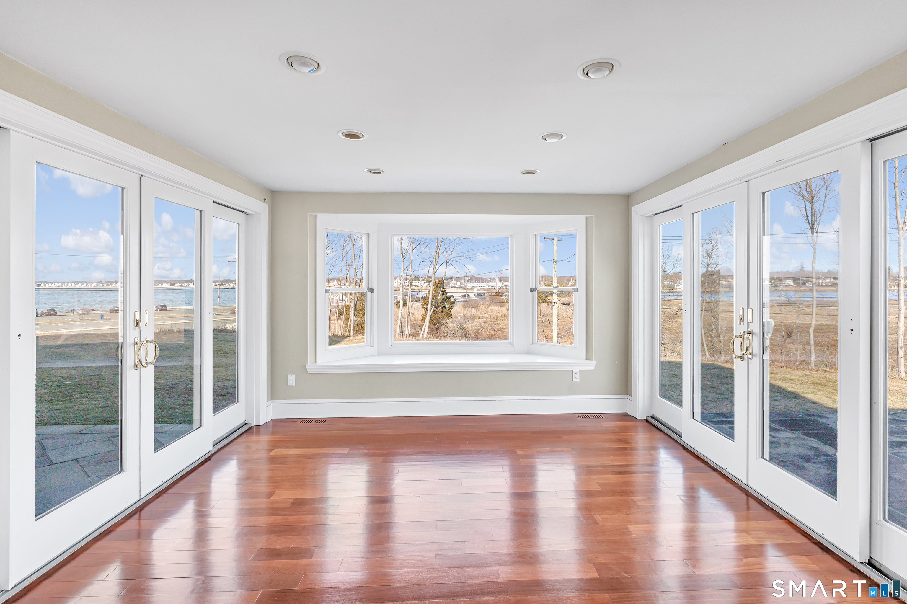 590 Gulf Street Milford CT 06460