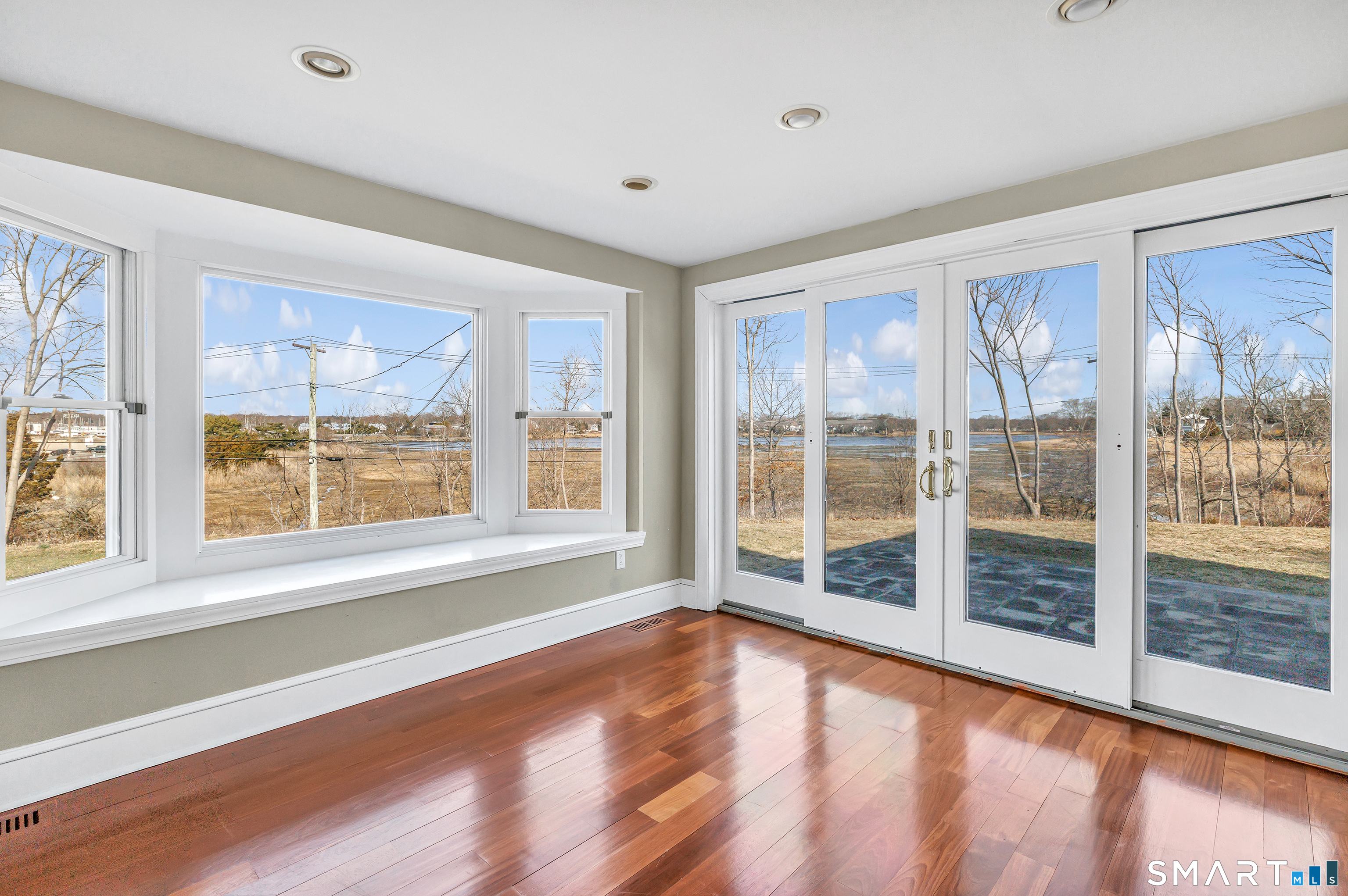 590 Gulf Street Milford CT 06460