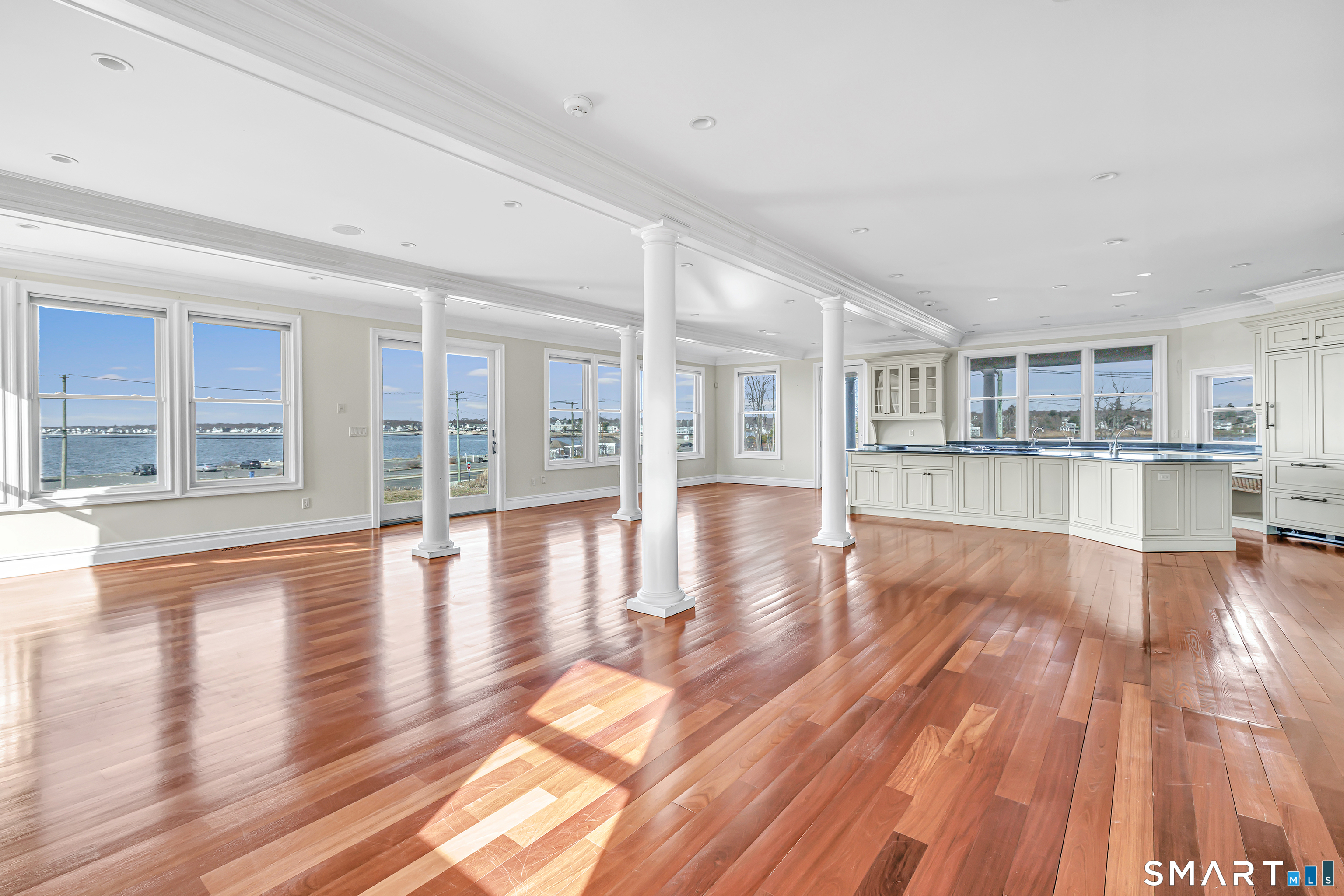 590 Gulf Street Milford CT 06460