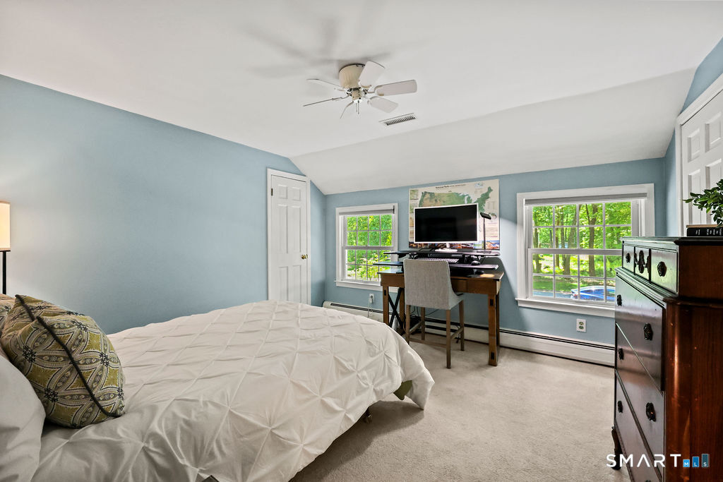 8 Ann Mar Lane Simsbury CT 06070