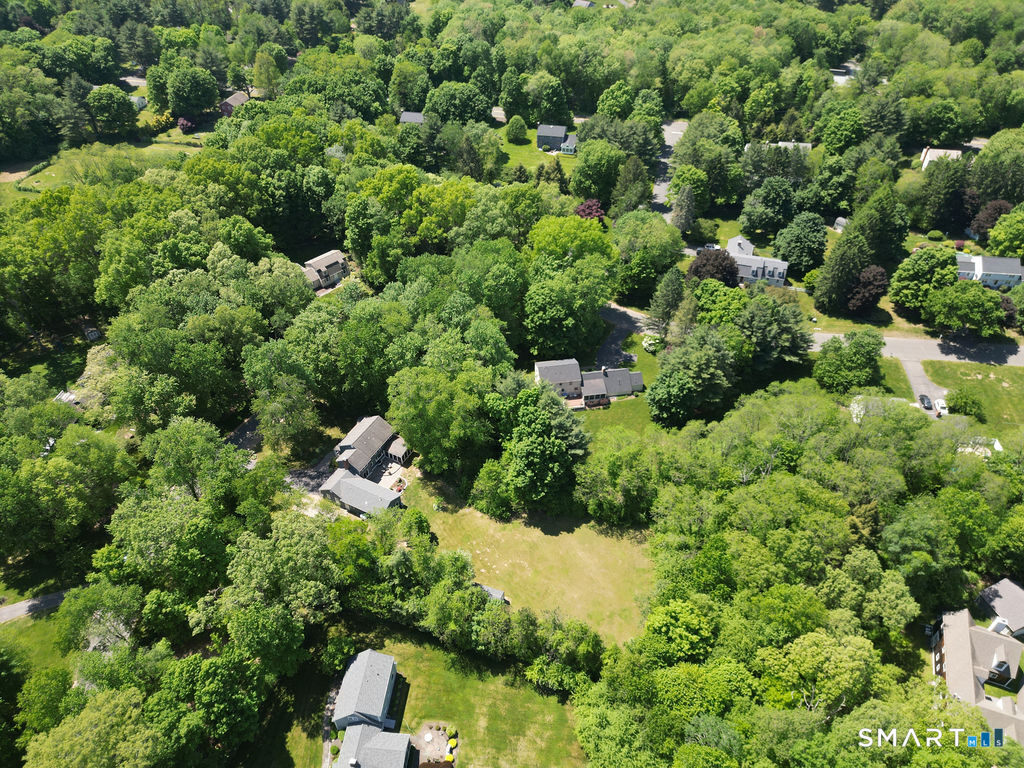 8 Ann Mar Lane Simsbury CT 06070