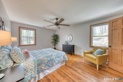 341 Main Street Middlefield CT 06481