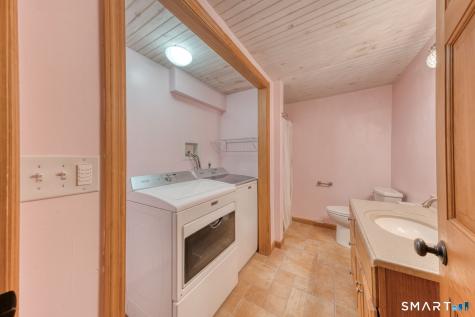 341 Main Street Middlefield CT 06481
