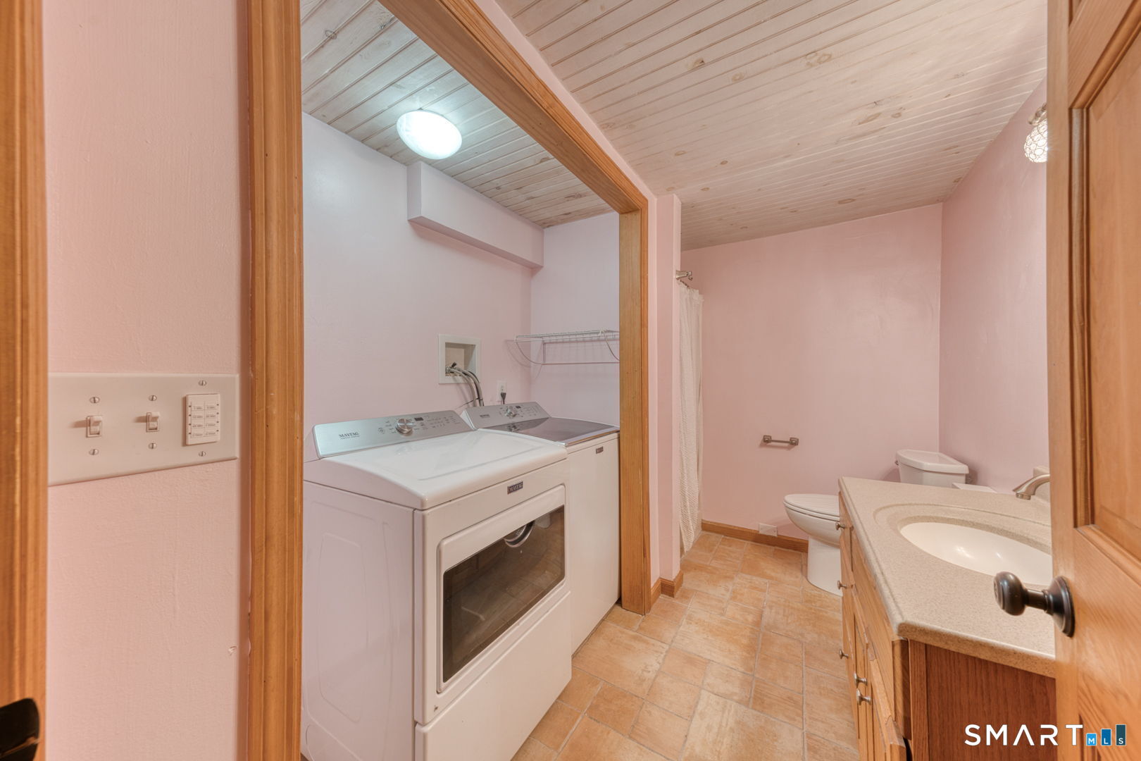 341 Main Street Middlefield CT 06481