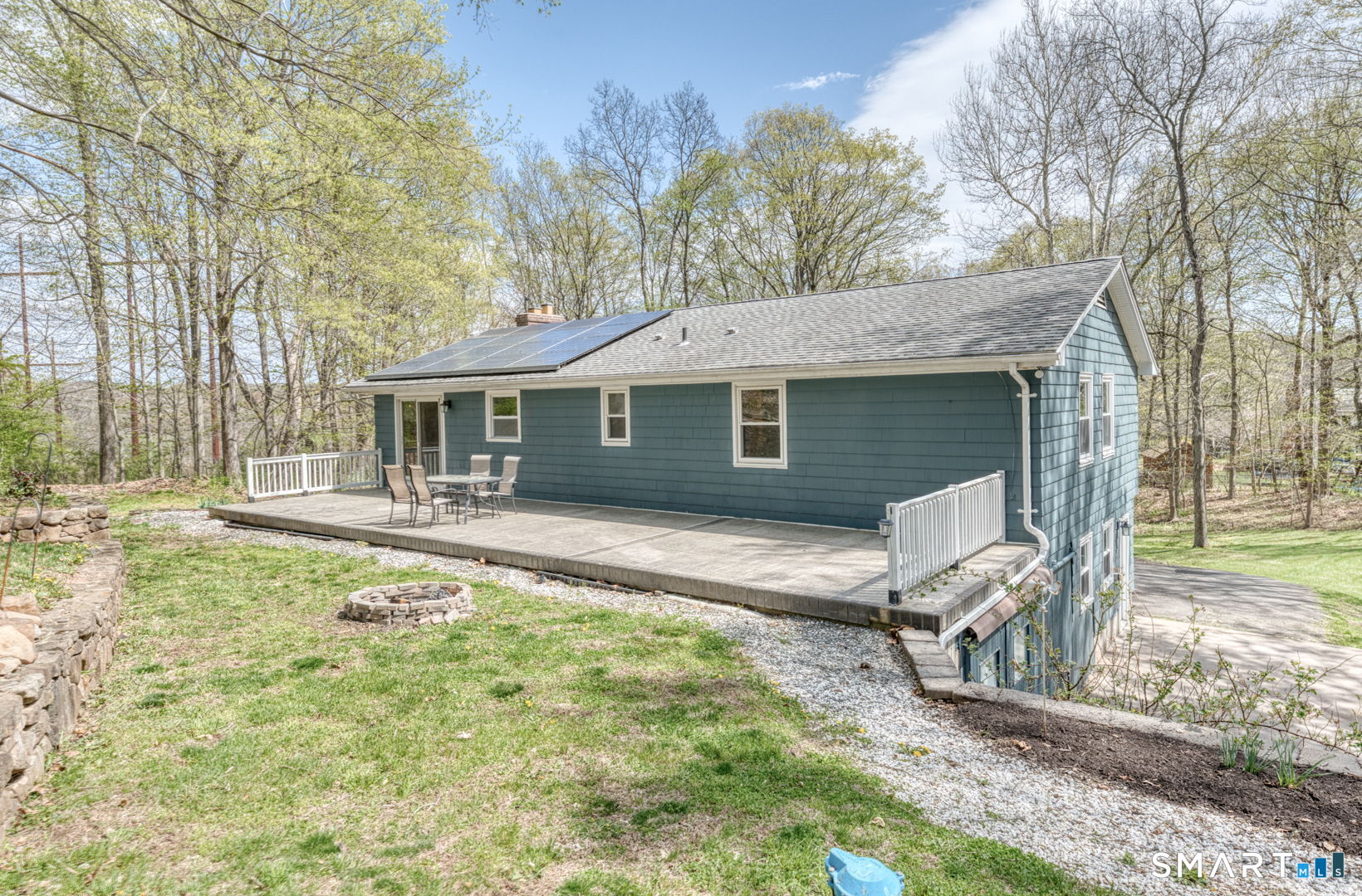 341 Main Street Middlefield CT 06481