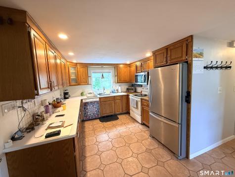 492 Circle Drive Torrington CT 06790